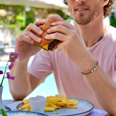 호텔 Telesilla 콘토칼리