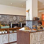 Telesilla Hotel 3*